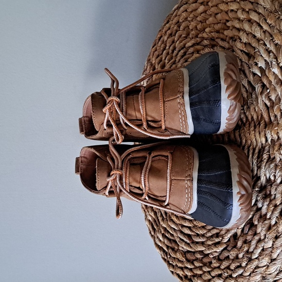 Sorel‎ Womens Out And About Brown Nubuck Suede Ankle Rain/Winter Duck Boots S-7 - Picture 3 of 9